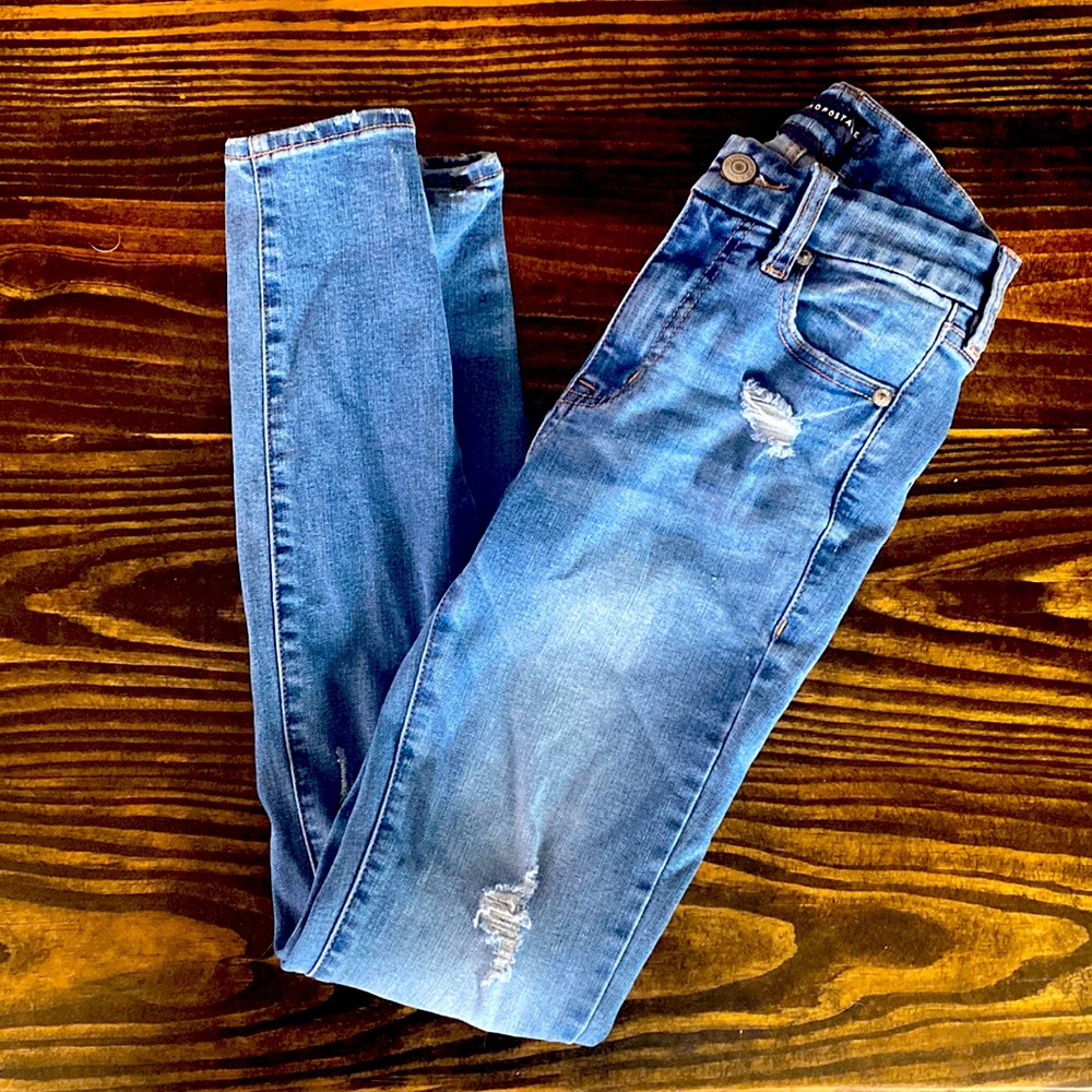 Aeropostale High Rise Curvy Jeggings